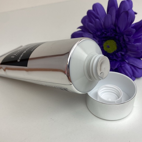 DERMALACTIVES Energizing Body Lotion, NEW sealed tube - Picture 9 of 12